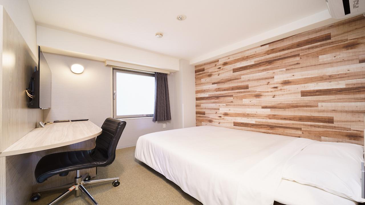 Super Hotel Chiba Ekimae Buitenkant foto