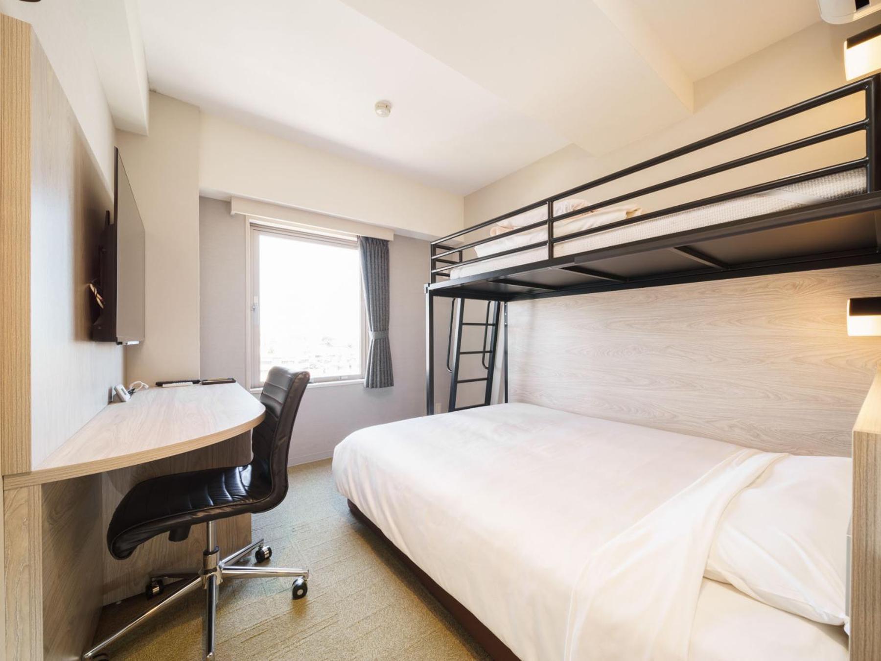 Super Hotel Chiba Ekimae Buitenkant foto